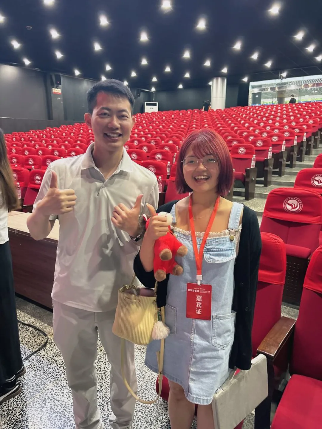 知识包小肠 与孙总合照